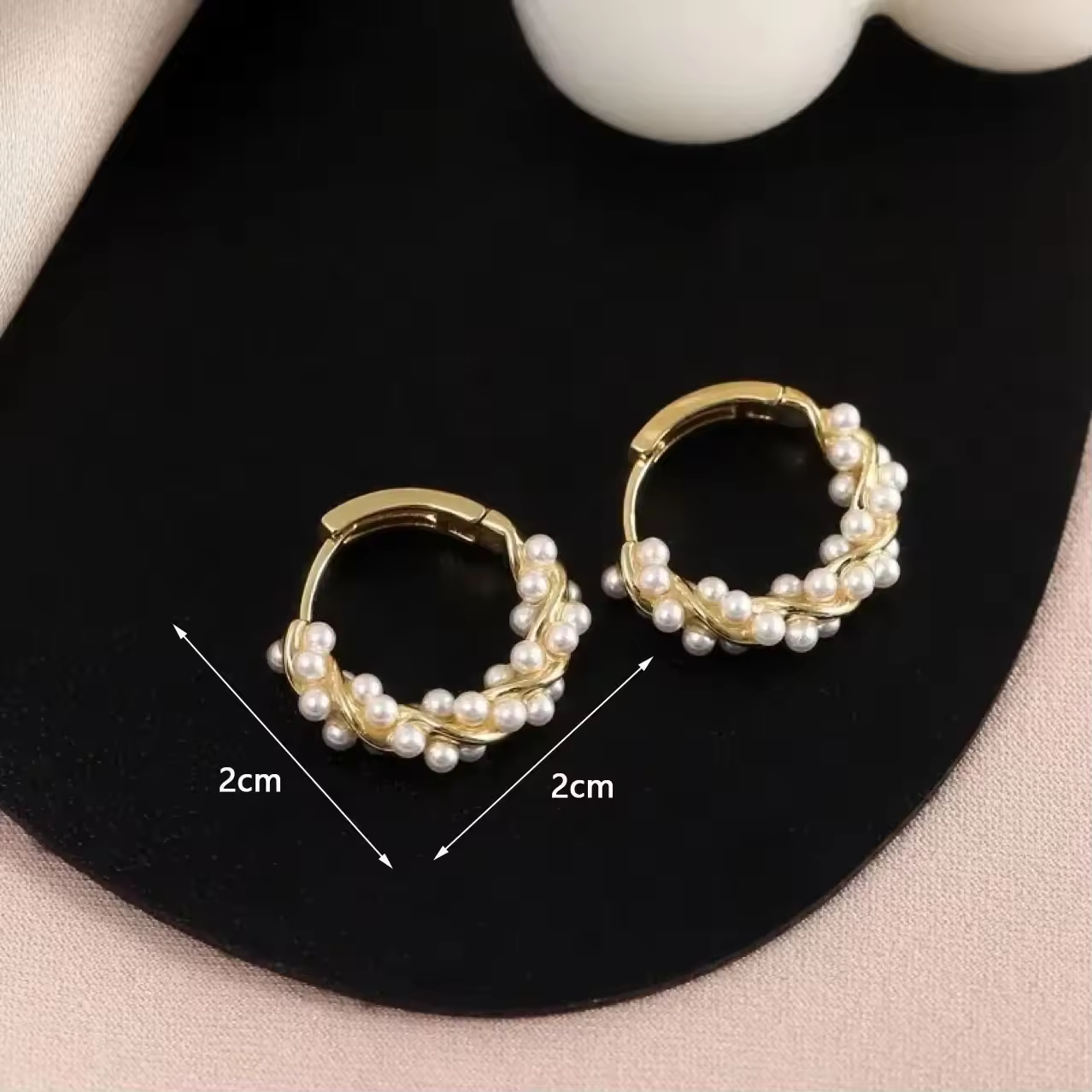 💎 Sublimez votre style avec élégance avec ces boucles d'oreilles en argent S925 ! 💎