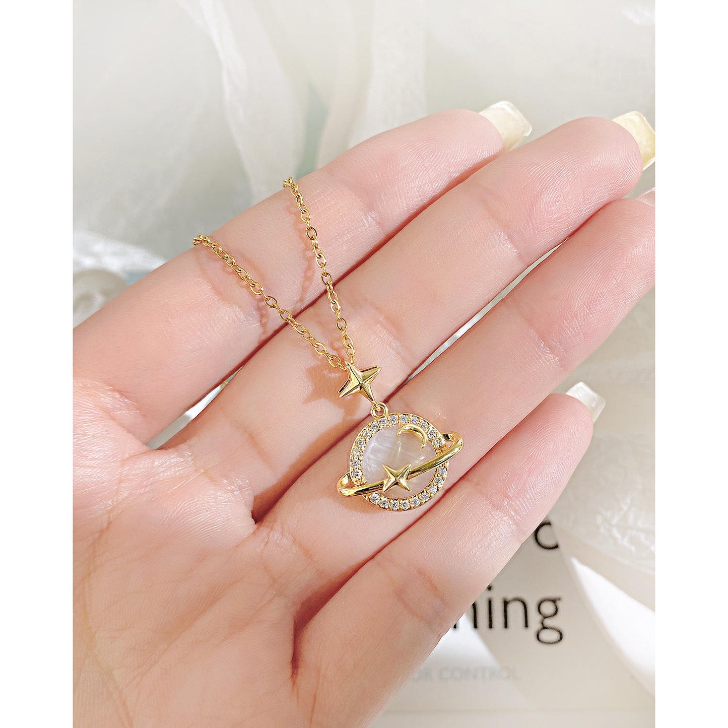 🌙✨ Collier Céleste en Acier Inoxydable