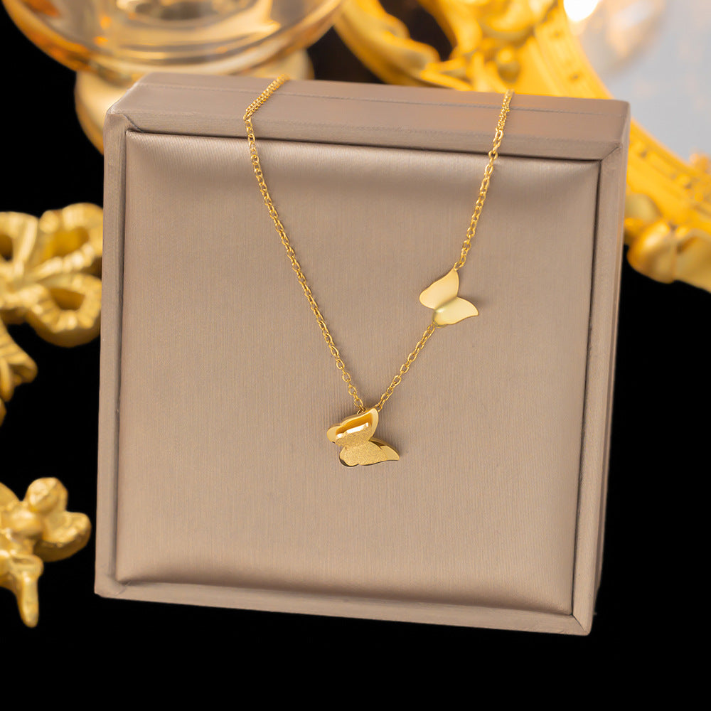 🦋 Collier “Douce Liberté” – L’élégance prend son envol