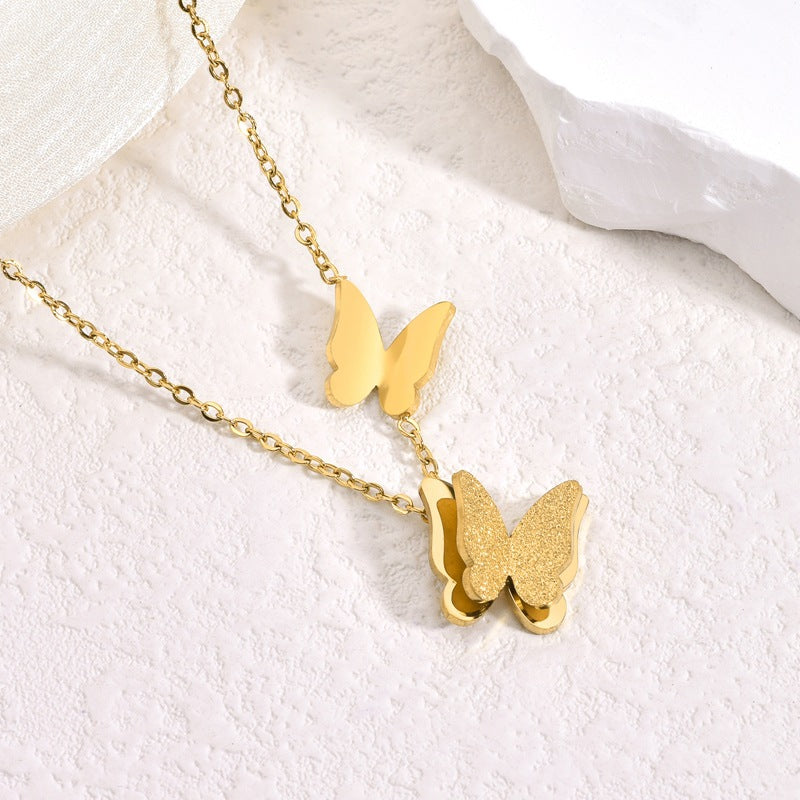 🦋 Collier “Douce Liberté” – L’élégance prend son envol