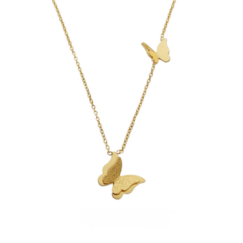 🦋 Collier “Douce Liberté” – L’élégance prend son envol