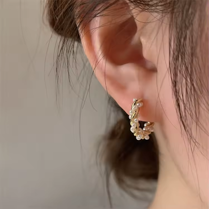 💎 Sublimez votre style avec élégance avec ces boucles d'oreilles en argent S925 ! 💎