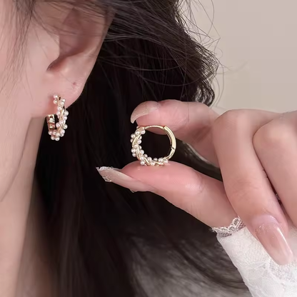 💎 Sublimez votre style avec élégance avec ces boucles d'oreilles en argent S925 ! 💎