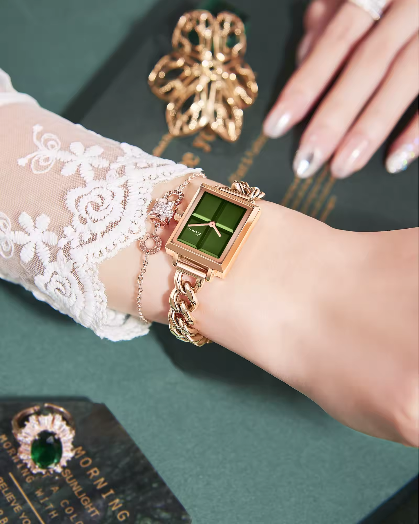 Glamour et Sophistication : Montre Kimio en or rose et cadran vert