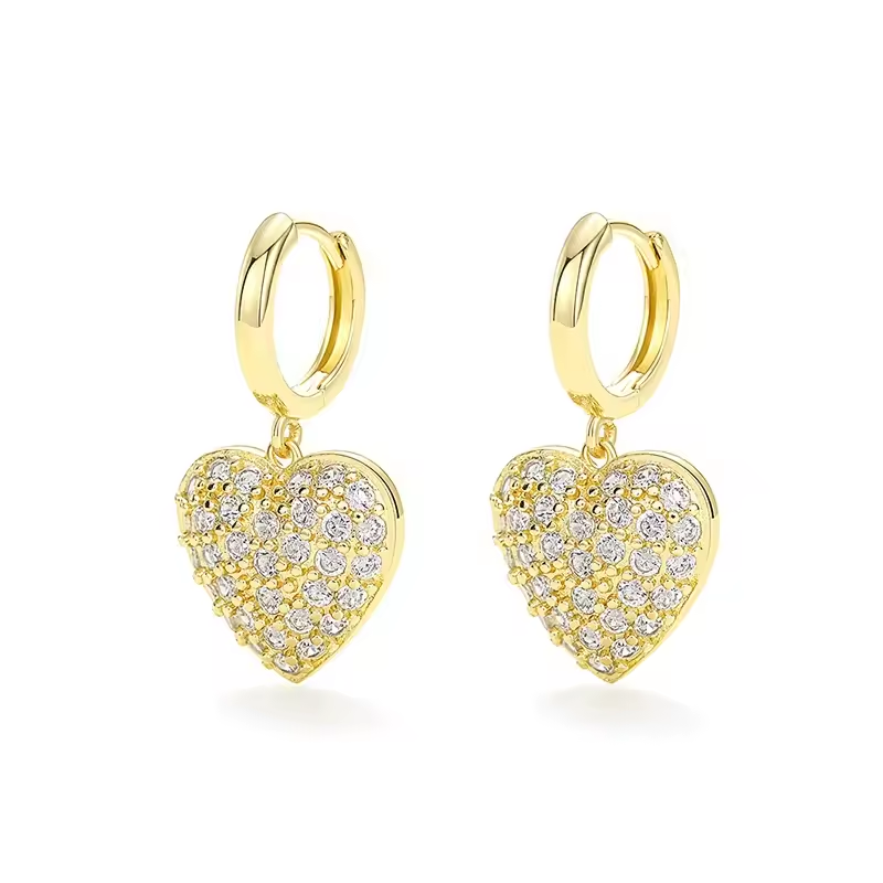 ✨ Élégance et éclat à votre portée avec nos boucles d'oreilles en acier inoxydable!