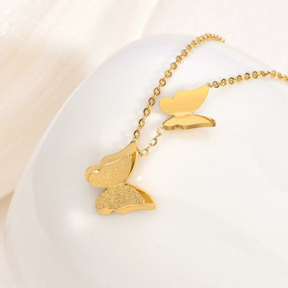 🦋 Collier “Douce Liberté” – L’élégance prend son envol