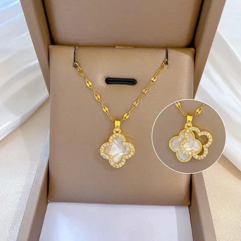 Collier