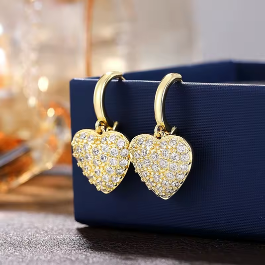 ✨ Élégance et éclat à votre portée avec nos boucles d'oreilles en acier inoxydable!