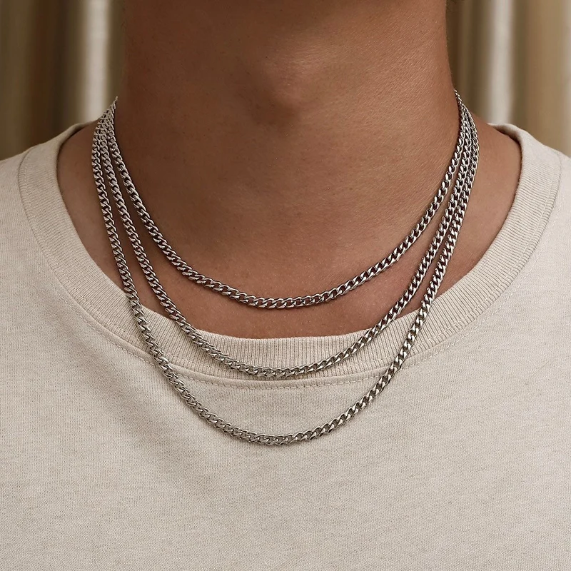 Collier Chaîne Cubaine Argentée – 4 mm